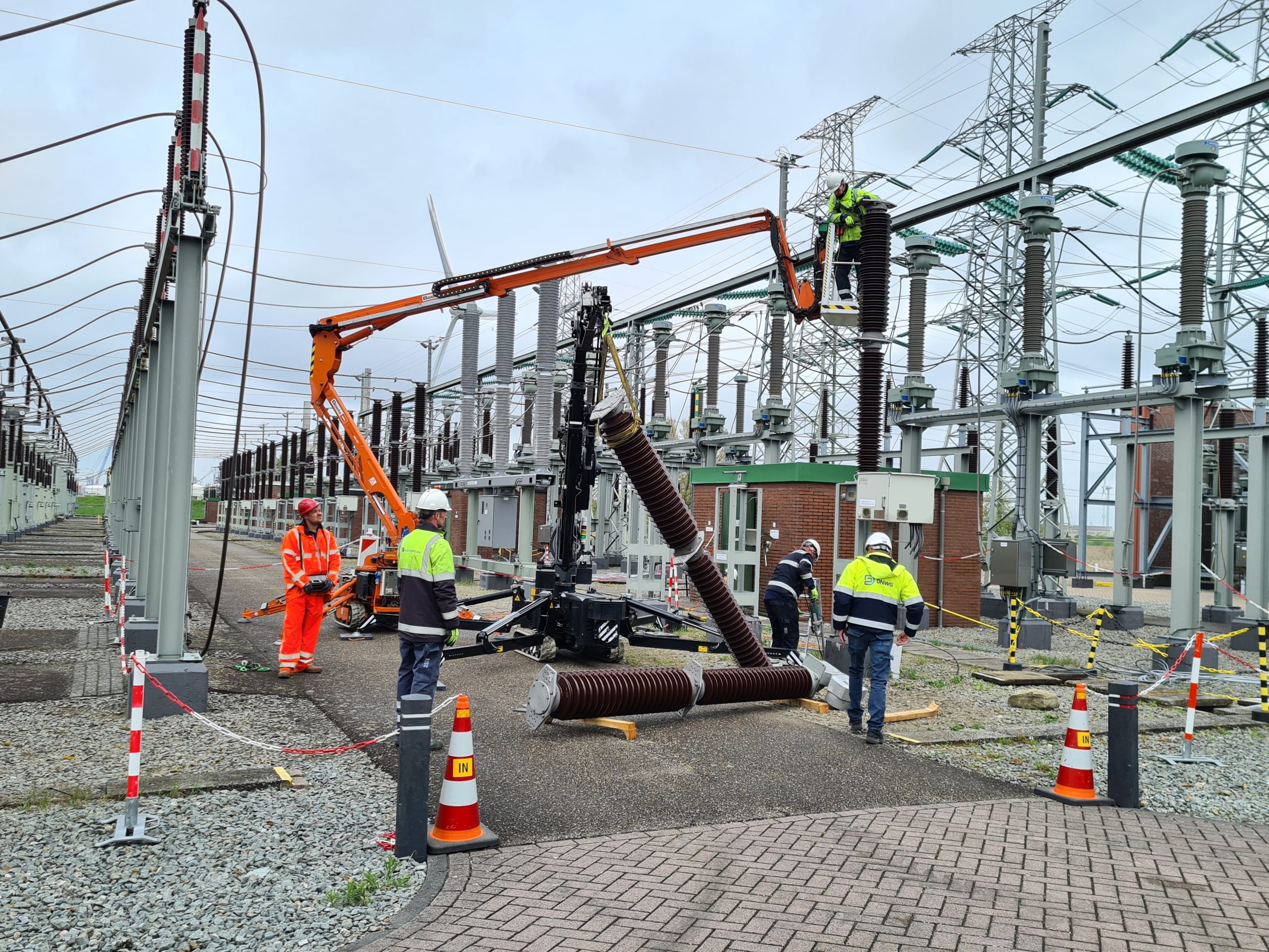 omexom-substation