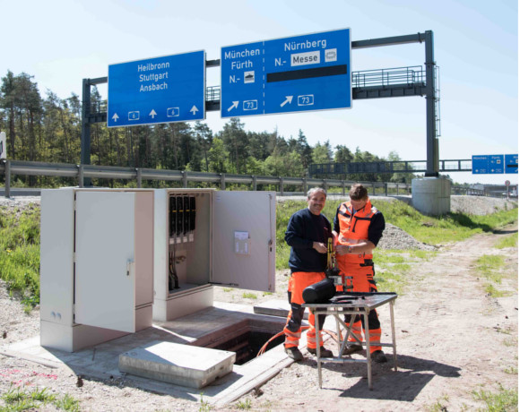 Autobahn Infrastruktur Telekom