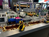 Auf der Messe können die Besucher:innen sich auch mit dem Thema 5G (Campusnetze) vertraut machen (Quelle: Axians)